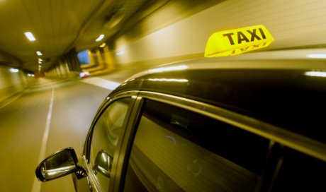 Taxi pour un déplacement professionnel à Annecy